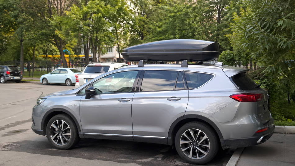 Эксперты раскрыли, как избежать ошибок при установке автобокса на крышу